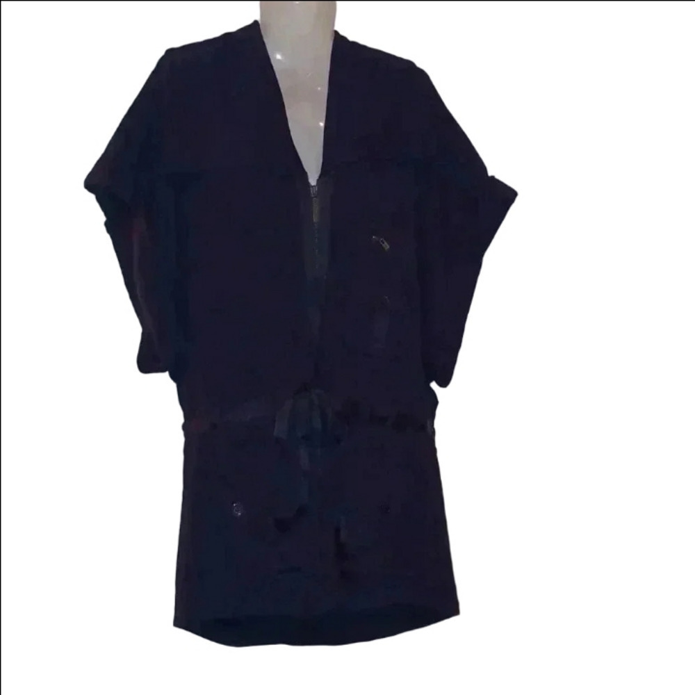 Bebe vest with zippers and pockets Women's Size XSmall
